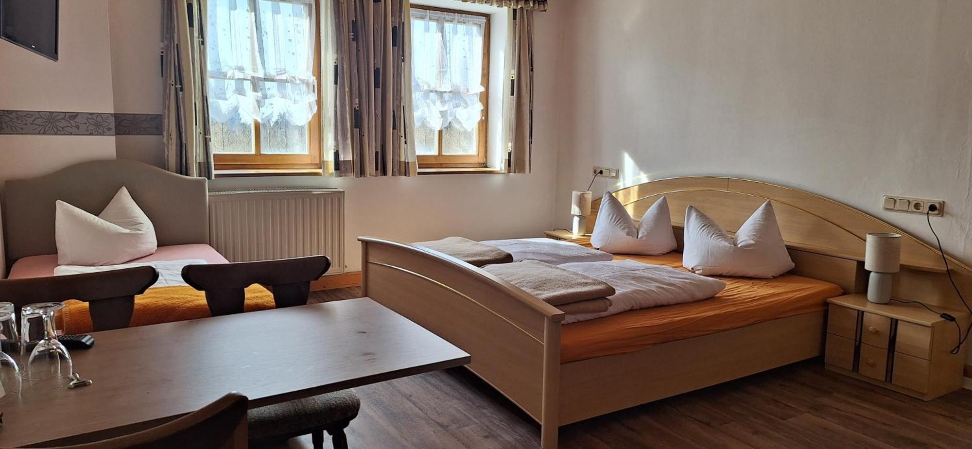 Waldgasthof - Hotel Schiederhof Wiesenfelden الغرفة الصورة